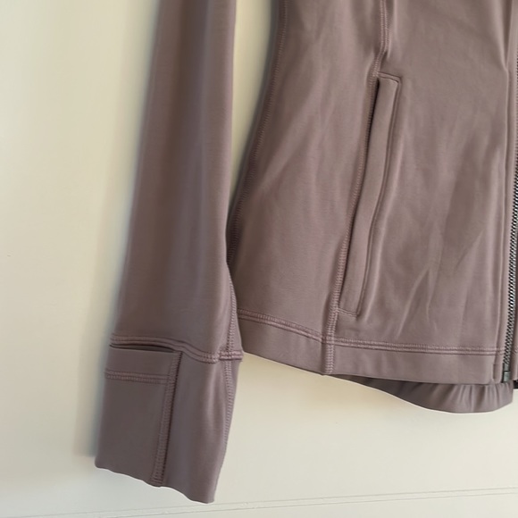 Lululemon zip up - Picture 5 of 6